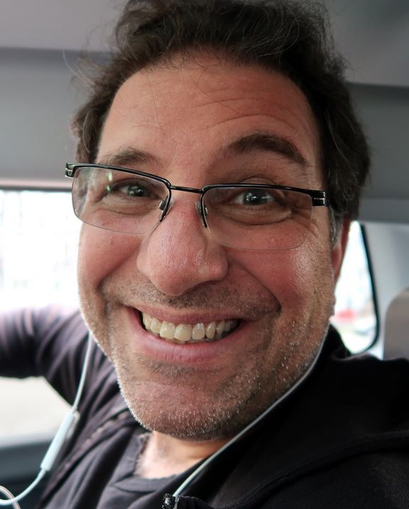 Kevin Mitnick has died