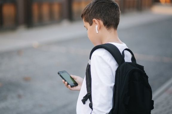 School smartphone ban results in better sleep and improved mood: study