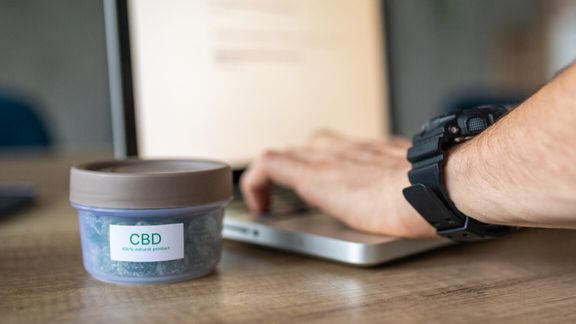 Google stops letting sites like Forbes rule search for "Best CBD Gummies"