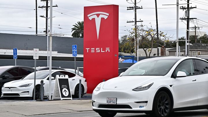 Tesla owners are trading in their EVs at record levels, Edmunds says