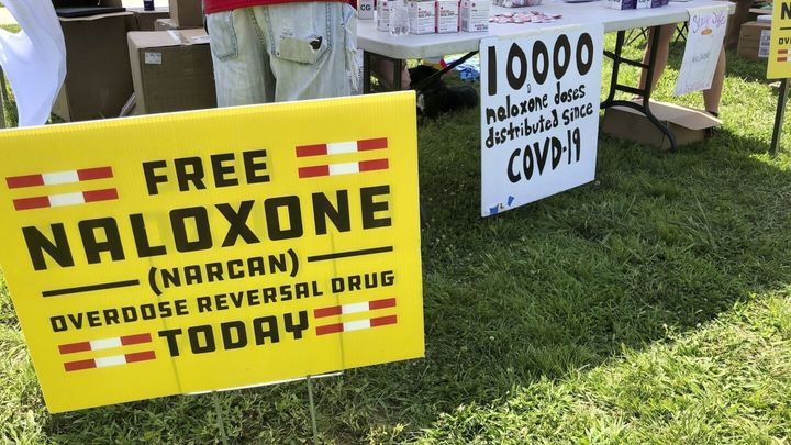 US overdose deaths fell 27% last year, largest decline ever seen