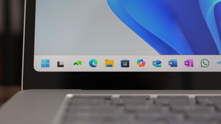 Microsoft implies Windows lost half a billion users since Windows 11 debut