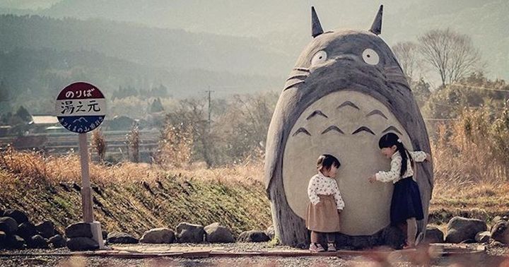 Japanese grandparents create life-size Totoro with bus stop for grandkids (2020)