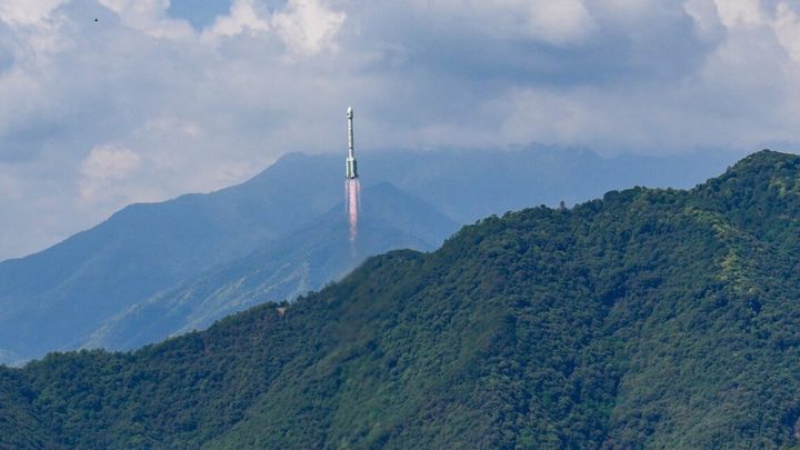 US Military's squad of satellite trackers is now routinely going on alert