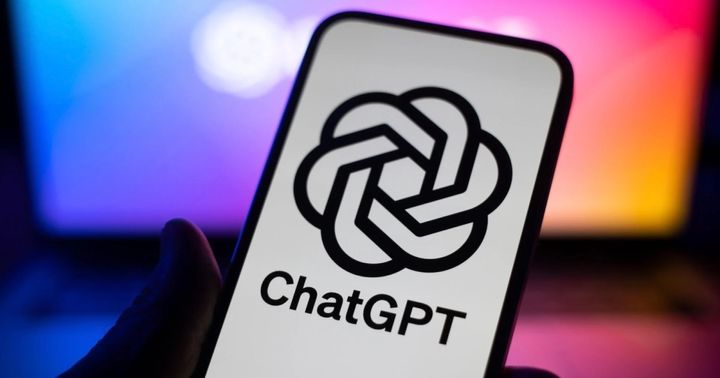 Brain Study Shows ChatGPT Makes You Dumber