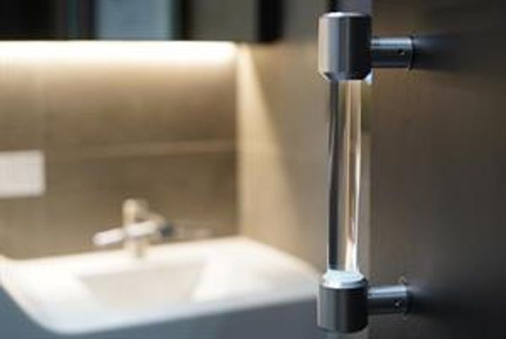 Self Sanitizing Door Handle