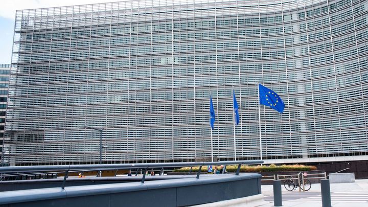 EU plans to retaliate on Greenland tariffs