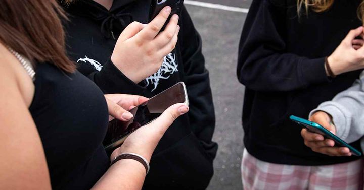 Finland sets tougher guidelines: No social media or smartphones for under-13s
