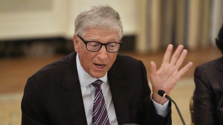 Epstein claimed Bill Gates had 'sex with Russian girls