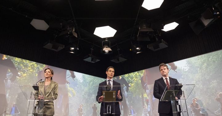 New Dutch government to push for EU social media ban for under-15s