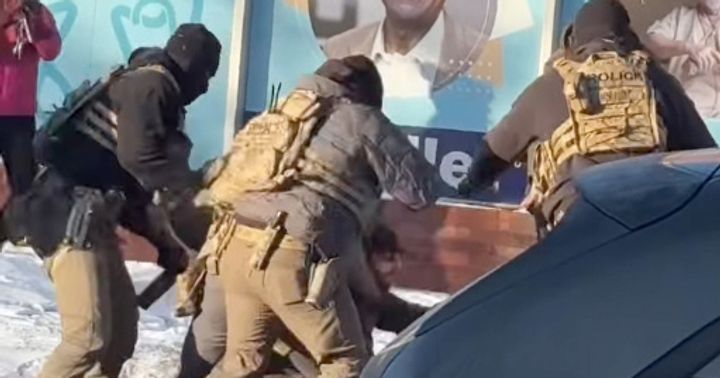 CBP Agents ID'd in Alex Pretti Shooting