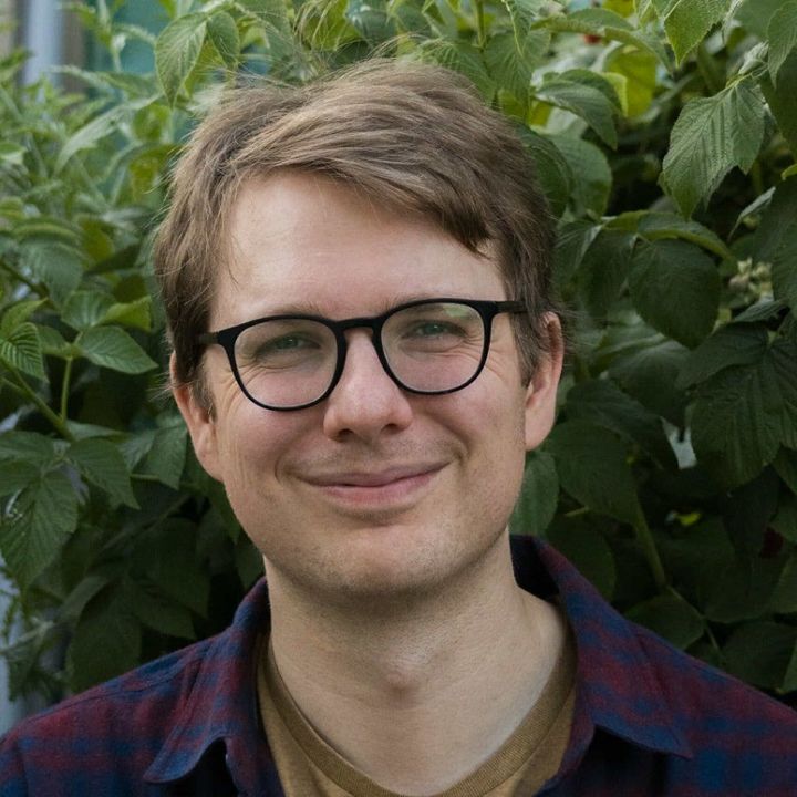 Large tech companies don't need heroes