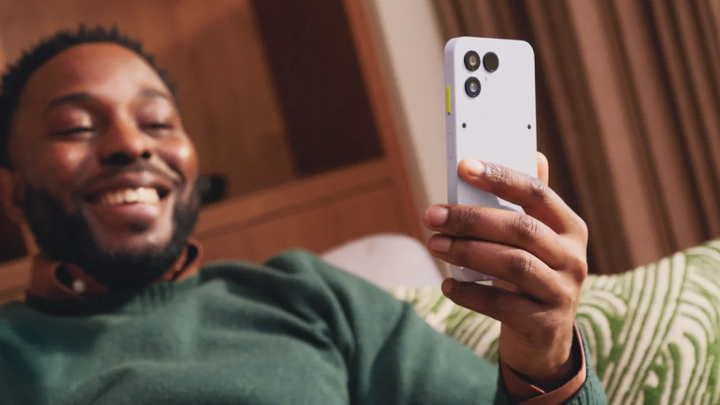 I want a phone I can fix, and Fairphone's growth shows the world does too