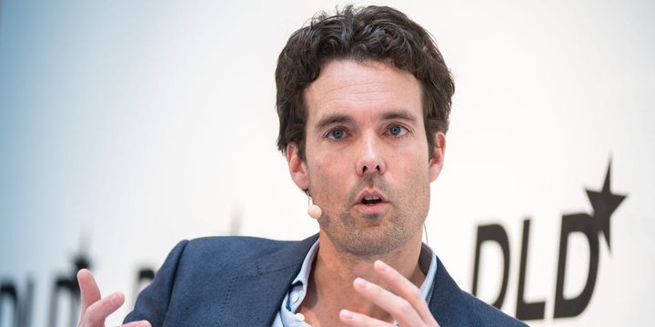 Google offers buyouts to staff in its business unit who aren't 'all in'