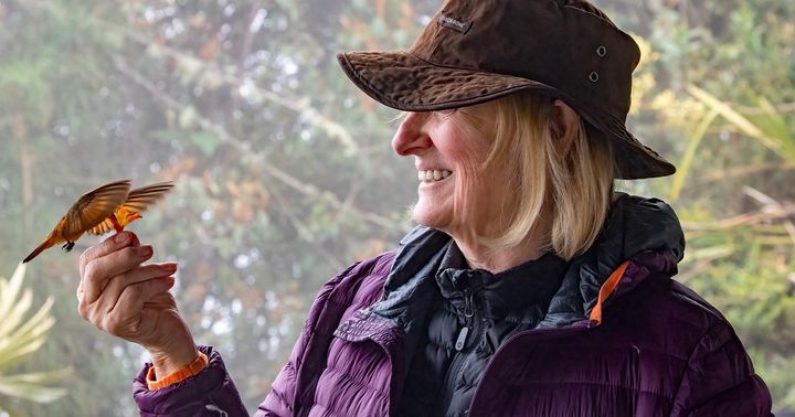 A woman on a mission to photograph every species of hummingbird