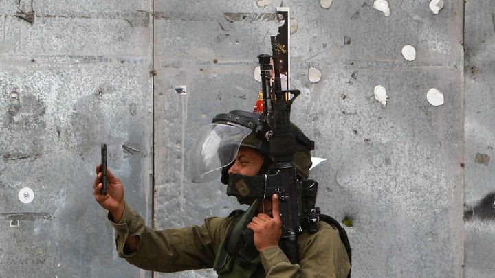 Israel's IDF Bans Android Phones: iPhones Now Mandatory