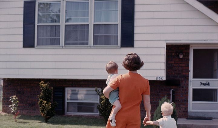 The Myth of the $140k Poverty Line