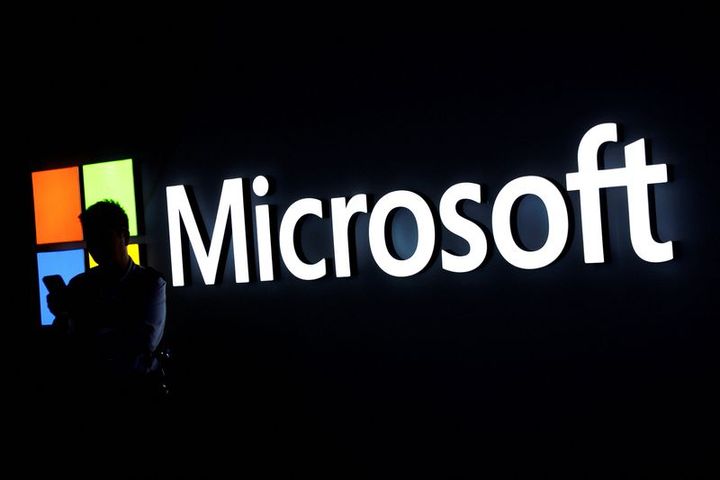 Microsoft lowers AI software growth targets