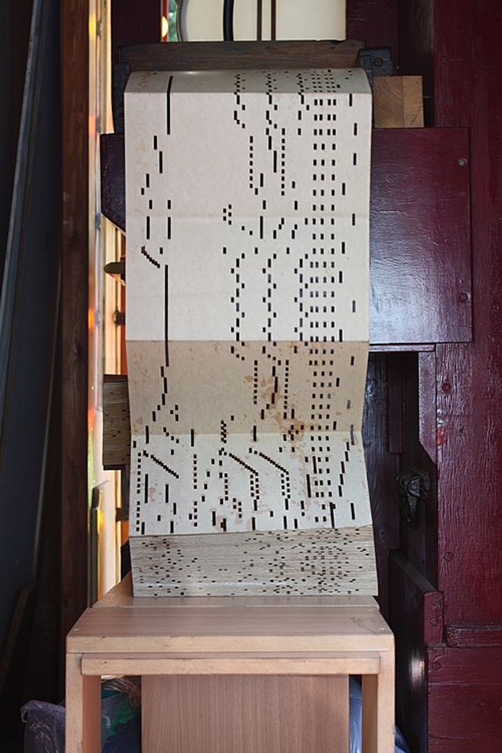 Who Hooked Up a Laptop to a 1930s Dance Hall Machine?