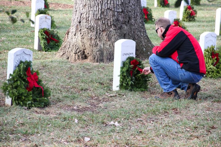 $30M military wreath charity buys solely from its founders' farm