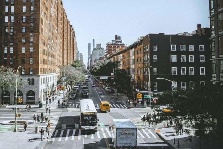 In New York City, congestion pricing leads to marked drop in pollution