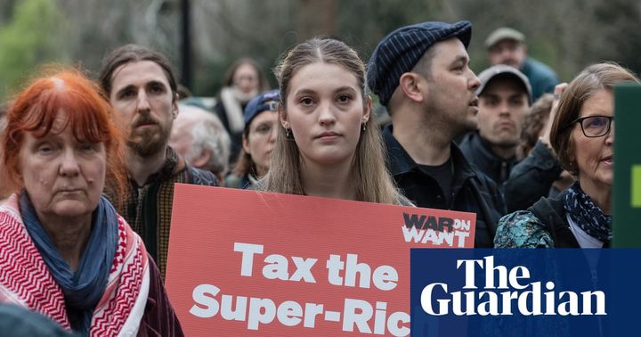 Just 0.001% hold 3 times the wealth of poorest half of humanity, report finds