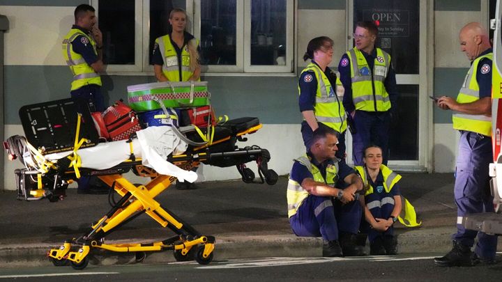 Gunmen kill 9 people at Sydney's Bondi Beach