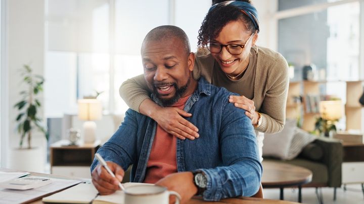 EU household real income per capita up 22% since 2004