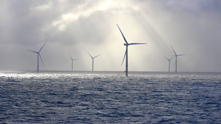 US blocks all offshore wind construction, says reason is classified