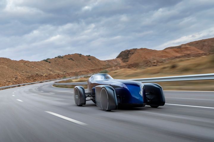 Renault concept goes 626 miles on single charge at motorway speed