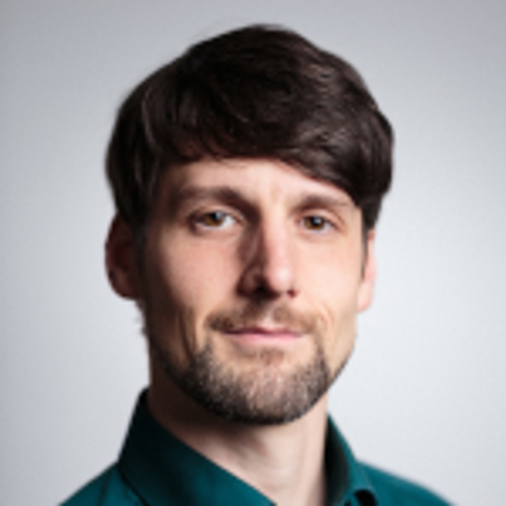 I love the work of the ArchWiki maintainers