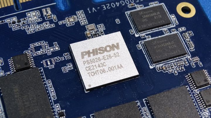 Phison CEO: Consumer electronics firms may fail by 2026 over AI memory crisis