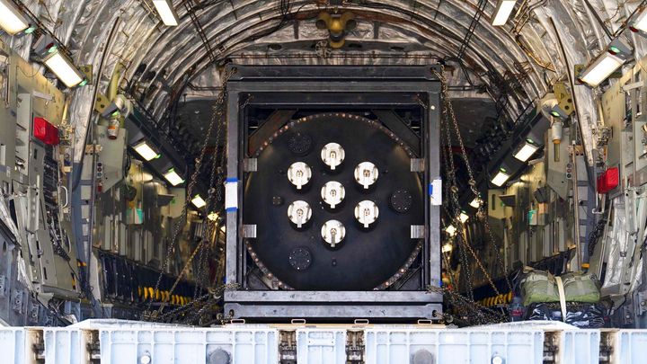 "Operation Windlord": C-17 Airlifts a Micro Nuclear Reactor for the First Time