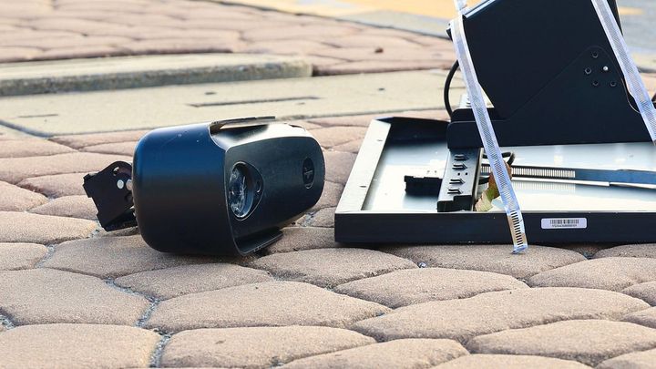 Across the US, people are dismantling and destroying Flock surveillance cameras