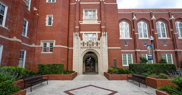 Florida public universities to pause hiring new H-1B workers