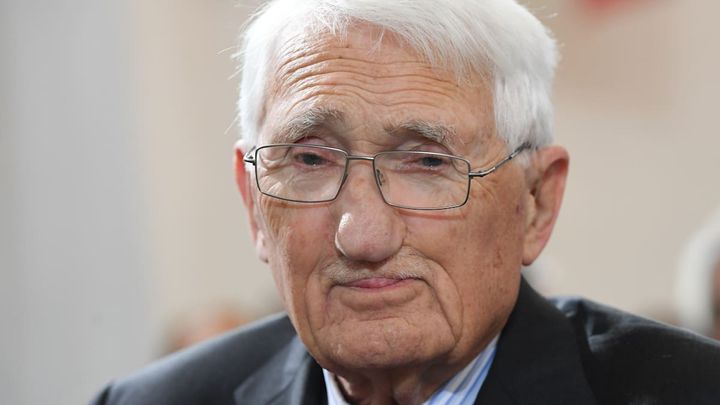 Jürgen Habermas died