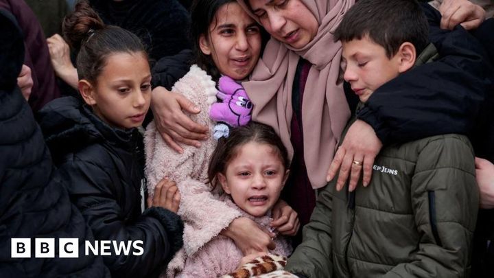 Israel kill Palestinian couple and two of their children in occupied West Bank
